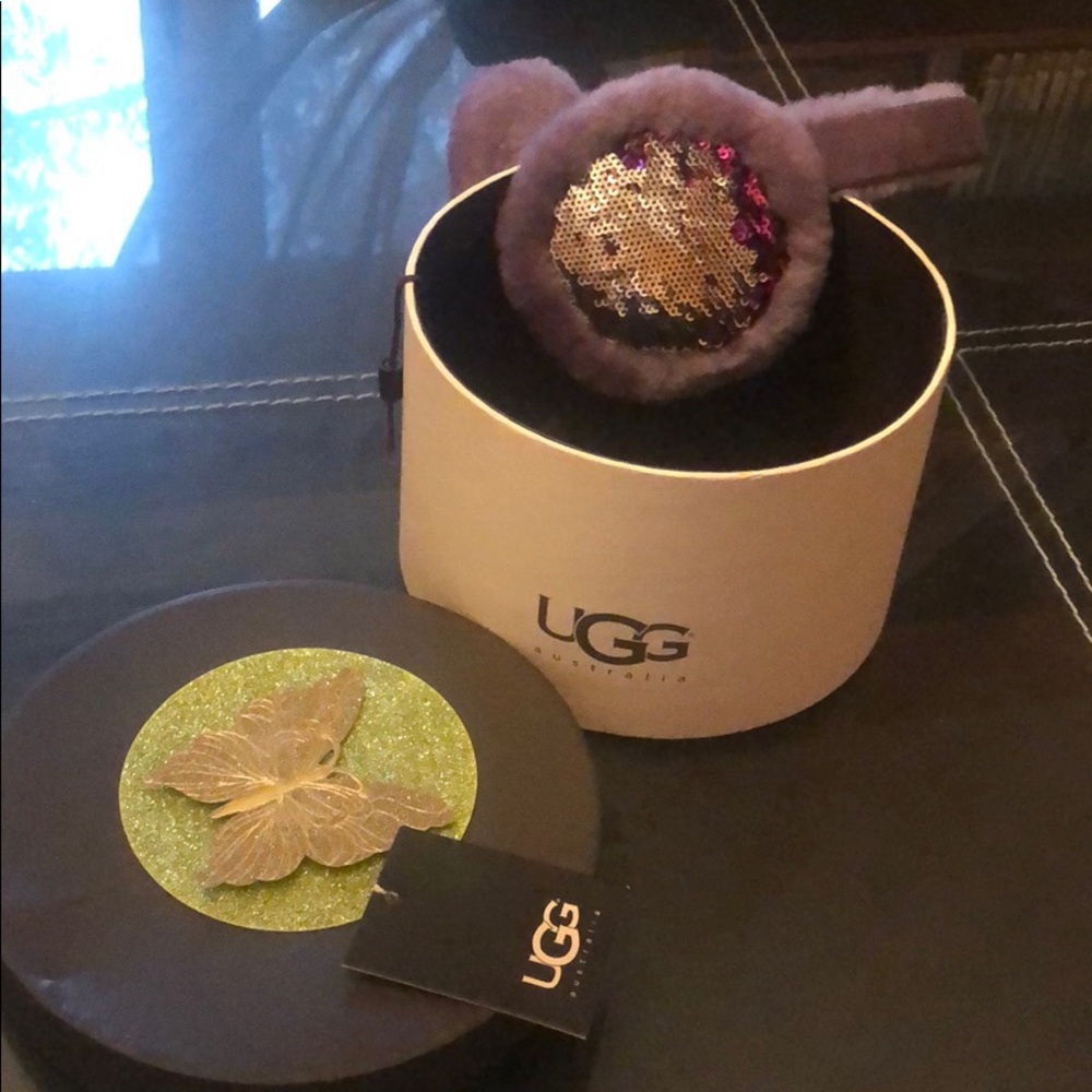 Ugg’s Earmuffs, never used with a box